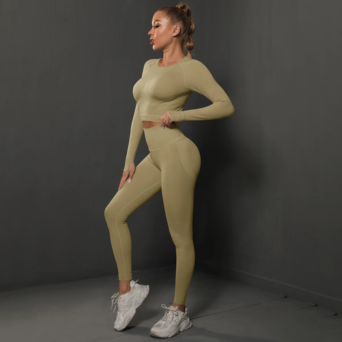 Seamless Peachy Bottom Leggings With Long Sleeve Push Up Crop Top Set