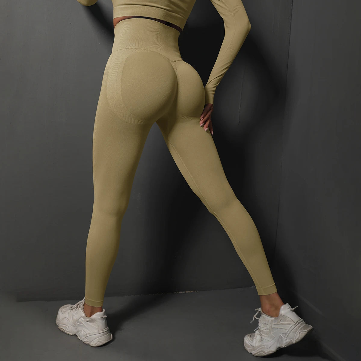 Seamless Peachy Bottom Leggings With Long Sleeve Push Up Crop Top Set